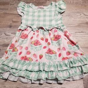 💘 Clover Cottage Toddler Strawberry Print Gingham Boutique Dress